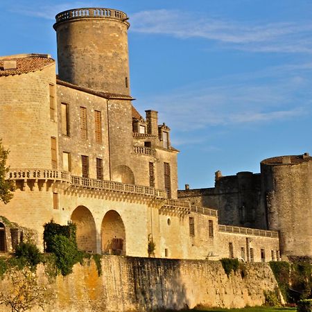 Hotel Campanile Marmande Esterno foto