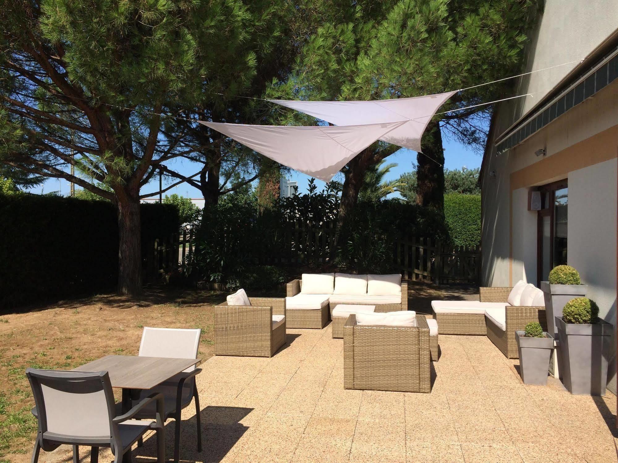 Hotel Campanile Marmande Esterno foto